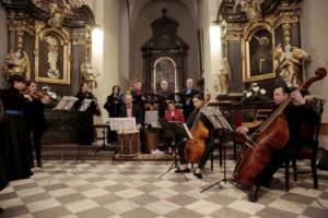 24.04.2016 Kielce. Karczówka. Klasztor. Międzynarodowy Festiwal Muzyki Organowej i Sakralnej „Anima Mundi”. Koncert zespołu „Scepus Baroque” w kościele św. Karola Boromeusza. / Jarosław Kubalski / Radio Kielce