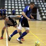 24.04.2016 Chęciny. XVI Halowe Mistrzostwa Radnych i Pracowników Samorządowych w Piłce Nożnej "O Puchar Starosty Kieleckiego”. / Jarosław Kubalski / Radio Kielce