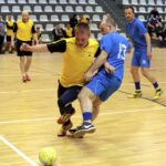 24.04.2016 Chęciny. XVI Halowe Mistrzostwa Radnych i Pracowników Samorządowych w Piłce Nożnej "O Puchar Starosty Kieleckiego”. / Jarosław Kubalski / Radio Kielce