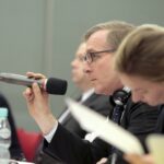 26.04.2016 Kielce. Eksperci z Komisji Europejskiej, Banku Światowego i przedstawiciele Ministerstwa Rozwoju spotkali się w Targach Kielce w celu omówienia wspierania regionów słabo rozwijających się. / Jarosław Kubalski / Radio Kielce