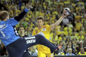 27.04.2016 Kielce. Mecz Ligi Mistrzów Vive Tauron Kielce - SG Flensburg Handewitt. Tobias Reichmann. / Jarosław Kubalski / Radio Kielce