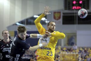 27.04.2016 Kielce. Mecz Ligi Mistrzów Vive Tauron Kielce - SG Flensburg Handewitt. Uros Zorman. / Jarosław Kubalski / Radio Kielce