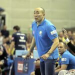 27.04.2016 Kielce. Mecz Ligi Mistrzów Vive Tauron Kielce - SG Flensburg Handewitt. Talant Dujszebajew. / Jarosław Kubalski / Radio Kielce