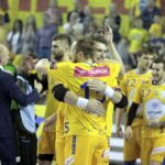 27.04.2016 Kielce. Mecz Ligi Mistrzów Vive Tauron Kielce - SG Flensburg Handewitt. Piłkarze Vive cieszą się ze zwycięstwa. / Jarosław Kubalski / Radio Kielce