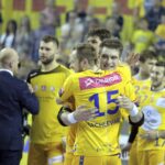 27.04.2016 Kielce. Mecz Ligi Mistrzów Vive Tauron Kielce - SG Flensburg Handewitt. Piłkarze Vive cieszą się ze zwycięstwa. / Jarosław Kubalski / Radio Kielce