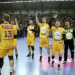 27.04.2016 Kielce. Mecz Ligi Mistrzów Vive Tauron Kielce - SG Flensburg Handewitt. Piłkarze Vive cieszą się ze zwycięstwa. / Jarosław Kubalski / Radio Kielce