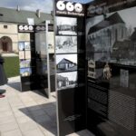 28.04.2016 Kielce. Prezentacja nowego portalu historycznego w Muzeum Narodowym. Towarzyszyła mu wystawa 660 lat miasta Bodzentyna. / Jarosław Kubalski / Radio Kielce