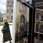 28.04.2016 Kielce. Prezentacja nowego portalu historycznego w Muzeum Narodowym. Towarzyszyła mu wystawa 660 lat miasta Bodzentyna. / Jarosław Kubalski / Radio Kielce