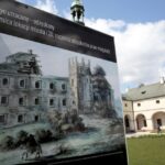 28.04.2016 Kielce. Prezentacja nowego portalu historycznego w Muzeum Narodowym. Towarzyszyła mu wystawa 660 lat miasta Bodzentyna. / Jarosław Kubalski / Radio Kielce