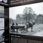 28.04.2016 Kielce. Prezentacja nowego portalu historycznego w Muzeum Narodowym. Towarzyszyła mu wystawa 660 lat miasta Bodzentyna. / Jarosław Kubalski / Radio Kielce