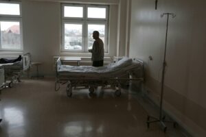 08.04.2016 Otwarcie Kliniki Chirurgii Klatki Piersiowej w Świętokrzyskim Centrum Onkologii / Jarosław Kubalski / Radio Kielce