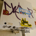 13.4.2016 Kielce. Interwencja Radia Kielce w sprawie wandali niszczących klatki schodowe na KSMie, m.in. w bloku przy Karłowicza 13. / Wojciech Habdas / Radio Kielce