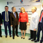 14.4.2016 Kielce. Unijny komisarz ds Polityki Regionalnej Corina Cretu odwiedziła Świętokrzyskie Centrum Onkologii. / Wojciech Habdas / Radio Kielce