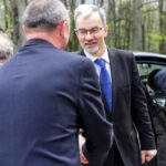 14.4.2016 Kielce. Unijny komisarz ds Polityki Regionalnej Corina Cretu odwiedziła także Ojców Pallotynów na Karczówce. n/z wiceminister rozwoju Jerzy Kwieciński / Wojciech Habdas / Radio Kielce