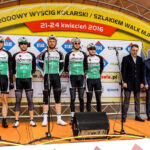 24.4.2016 Końskie. Wyścig Szlakiem Walk Majora Hubala - dzień czwarty. Prezentacja drużyn. / Wojciech Habdas / Radio Kielce