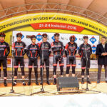 24.4.2016 Końskie. Wyścig Szlakiem Walk Majora Hubala - dzień czwarty. Prezentacja drużyn. / Wojciech Habdas / Radio Kielce