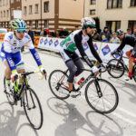 24.4.2016 Końskie. Wyścig Szlakiem Walk Majora Hubala - dzień czwarty. Chwila przed startem. / Wojciech Habdas / Radio Kielce