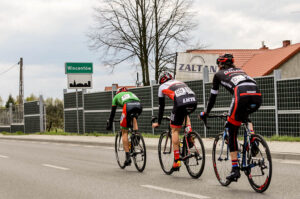 24.4.2016 Wincentów. Wyścig Szlakiem Walk Majora Hubala - dzień czwarty. / Wojciech Habdas / Radio Kielce