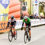 24.4.2016 Końskie. Wyścig Szlakiem Walk Majora Hubala - dzień czwarty. Trzecie okrążenie. / Wojciech Habdas / Radio Kielce