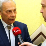 27.4.2016 Kielce. W wyborach na rektora Politechniki Świętokrzyskiej Profesora Wiesława Trąmpczyńskiego poparło czterdziestu czterech z siedemdziesięciu jeden elektorów. / Wojciech Habdas / Radio Kielce