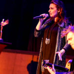 29.4.2016 Kielce. Wręczono jubileuszowe Lary Świętokrzyskie. Galę uświetniła swoimi występami Edyta Strzycka. / Wojciech Habdas / Radio Kielce