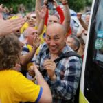 Powitanie Vive Tauron Kielce przed Halą Legionów (30 maja 2016 r). / Wojciech Habdas / Radio Kielce