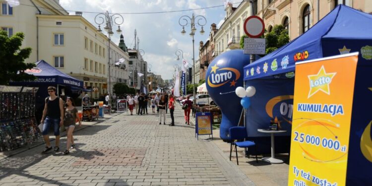 Siódme Budzenie Sienkiewki (27 maja 2016 r) / Wojciech Habdas / Radio Kielce