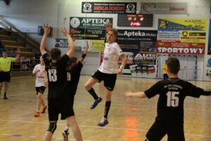 Młodzież Vive Tauronu mistrzami Polski trzynastolatków (15 maja 2016 r) Mecz o trzecie miejsce. / Maciej Makuła / Radio Kielce