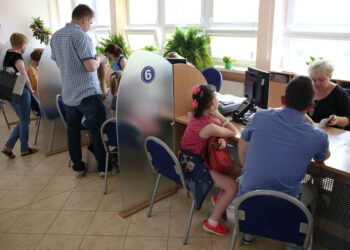 Festyn przed Urzędem Wojewódzkim (28 maja 2016 r.) / Piotr Michalski / Radio Kielce