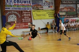 Młodzież Vive Tauronu mistrzami Polski trzynastolatków (15 maja 2016 r) Mecz o trzecie miejsce. / Maciej Makuła / Radio Kielce