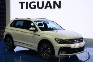 28.05.2016 Auto Formuła. Volkswagen Tiguan / Robert Felczak / Radio Kielce