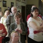 07.05.2016 Niesłyszący zwiedzali Muzeum Henryka Sienkiewicza w Oblęgorku / Jarosław Kubalski / Radio Kielce