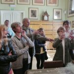 07.05.2016 Niesłyszący zwiedzali Muzeum Henryka Sienkiewicza w Oblęgorku / Jarosław Kubalski / Radio Kielce