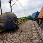 Staw Kunowski. Pociąg towarowy zderzył się z samochodem ciężarowym / Teresa Czajkowska / Radio Kielce