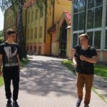 24.05.2016 Młodzież ze szkoły w Ostrowcu nakręciła film "Bez nikogo" / Teresa Czajkowska / Radio Kielce