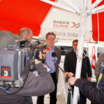 18.5.2016 Kielce. Interwencja w sprawie złego stanu drogi powiatowej między Sukowem a Borkowem. / Grzegorz Jamka / Radio Kielce