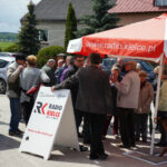 18.5.2016 Kielce. Interwencja w sprawie złego stanu drogi powiatowej między Sukowem a Borkowem. / Grzegorz Jamka / Radio Kielce