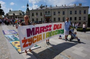 29.05.2016. Kielce. Marsz Życia dla Rodziny / Bartłomiej Zapała / Radio Kielce