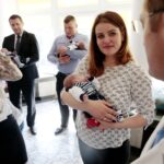 23.05.2016 Trojaczki wyszły ze szpitala na Czarnowie / Jarosław Kubalski / Radio Kielce