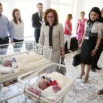 23.05.2016 Trojaczki wyszły ze szpitala na Czarnowie / Jarosław Kubalski / Radio Kielce