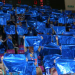 22.05.2016. Finał Pucharu Polski: Vive Tauron Kielce - Orlen Wisła Płock. Oprawa w sektorze kibiców Wisły / Kamil Król / Radio Kielce