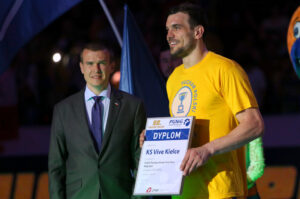 22.05.2016. Piłkarze ręczni Vive Tauronu Kielce zdobyli 13 w historii, a ósmy z rzędu Puchar Polski / Kamil Król / Radio Kielce