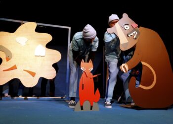 05.01.2016 Kielce. Teatr Lalki i Aktora Kubuś. Próba spektaklu "A niech to Gęś kopnie". / Jarosław Kubalski / Radio Kielce