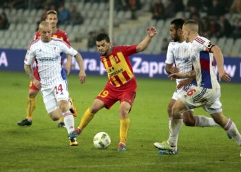 09.04.2016 Kielce . Mecz Korona Kielce - Górnik Zabrze. / Jarosław Kubalski / Radio Kielce