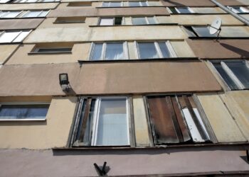 26.04.2016 Kielce. Ulica. Młoda. Blok. Mieszkania socjalne. / Jarosław Kubalski / Radio Kielce