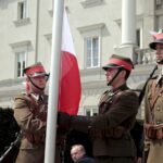 02.05.2016 Kielce. Dzień Flagi RP. Uroczystości na Rynku / Jarosław Kubalski / Radio Kielce