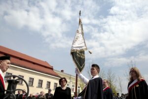 02.05.2016 Kielce. Dzień Flagi RP. Uroczystości na Rynku / Jarosław Kubalski / Radio Kielce