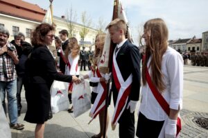 02.05.2016 Kielce. Dzień Flagi RP. Uroczystości na Rynku / Jarosław Kubalski / Radio Kielce