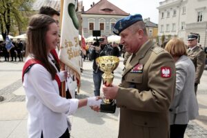 02.05.2016 Kielce. Dzień Flagi RP. Uroczystości na Rynku / Jarosław Kubalski / Radio Kielce