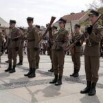 02.05.2016 Kielce. Dzień Flagi RP. Uroczystości na Rynku / Jarosław Kubalski / Radio Kielce